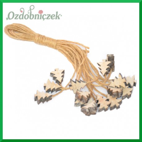 Zawieszka drewniana na sznurku jutowym – mini choinki 16 szt