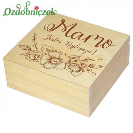 Herbaciarka na 4 przegrody z grawerem na Dzień Matki wzór nr 6