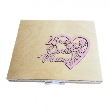 Drewniane pudełko na czekoladki Merci z okazji Dnia Matki