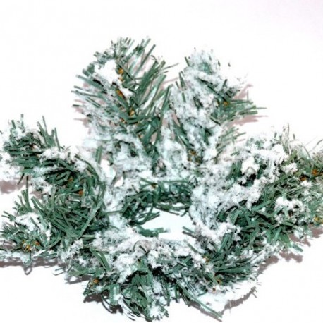 Wianek z jodły ośnieżony 20cm