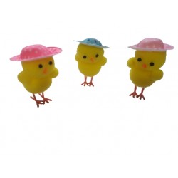 Kurczaczki w kapelusikach 3 sztuki 5,5cm