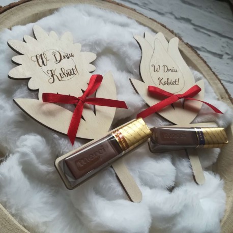 Kwiatek z lizakiem, słodki prezent na Dzień Kobiet