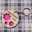 Brelok dla dziewczyny na Dzień Kobiet gotowy upominek