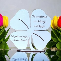 Prezent na zakończenie roku szkolnego - koniczyna z personalizacją