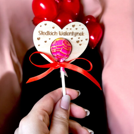 Kwiatek na lizaka, słodki prezent na Dzień Kobiet