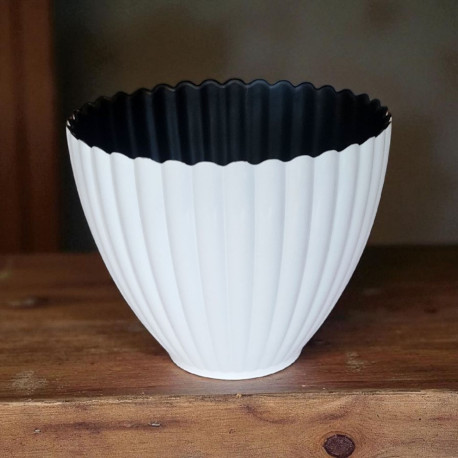 Donica, misa karbowana, osłonka, baza do stroika biała